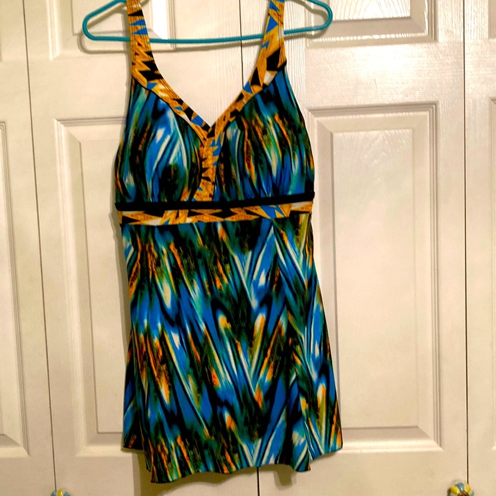 Swimming suit